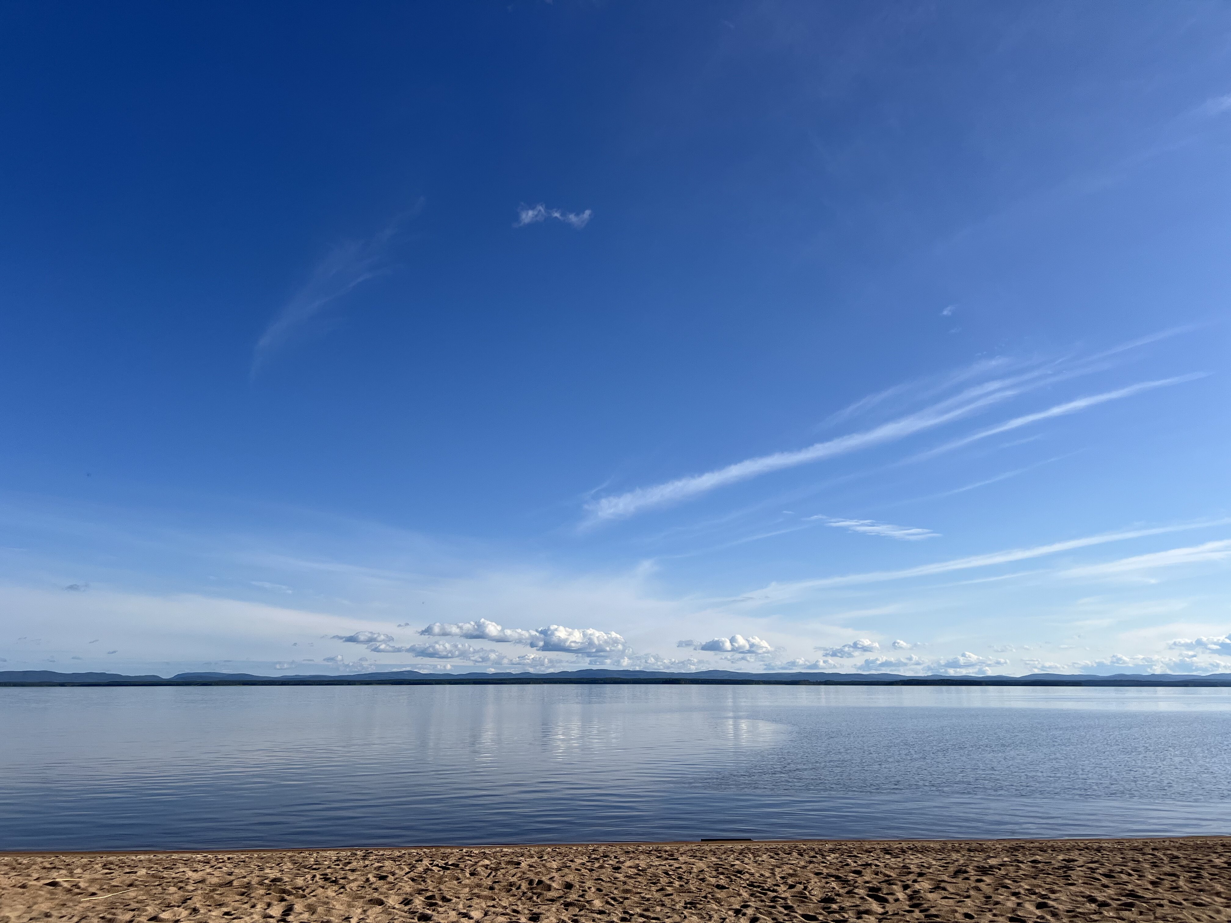 Sandstrand vid Norrdellen i Hälsingland